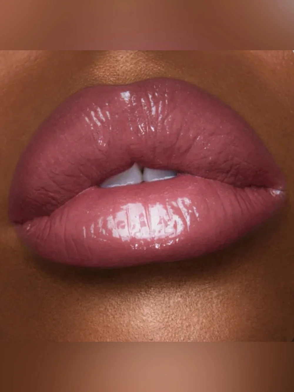 CHARLOTTE TILBURY 90’s Pink Kissing Lipstick